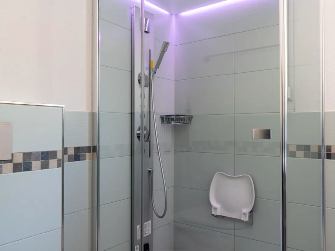 Résidence Ravinel 2 Appartement/Fewo, Dusche, WC, 3 Schlafräume 4-Zimmerwohnung