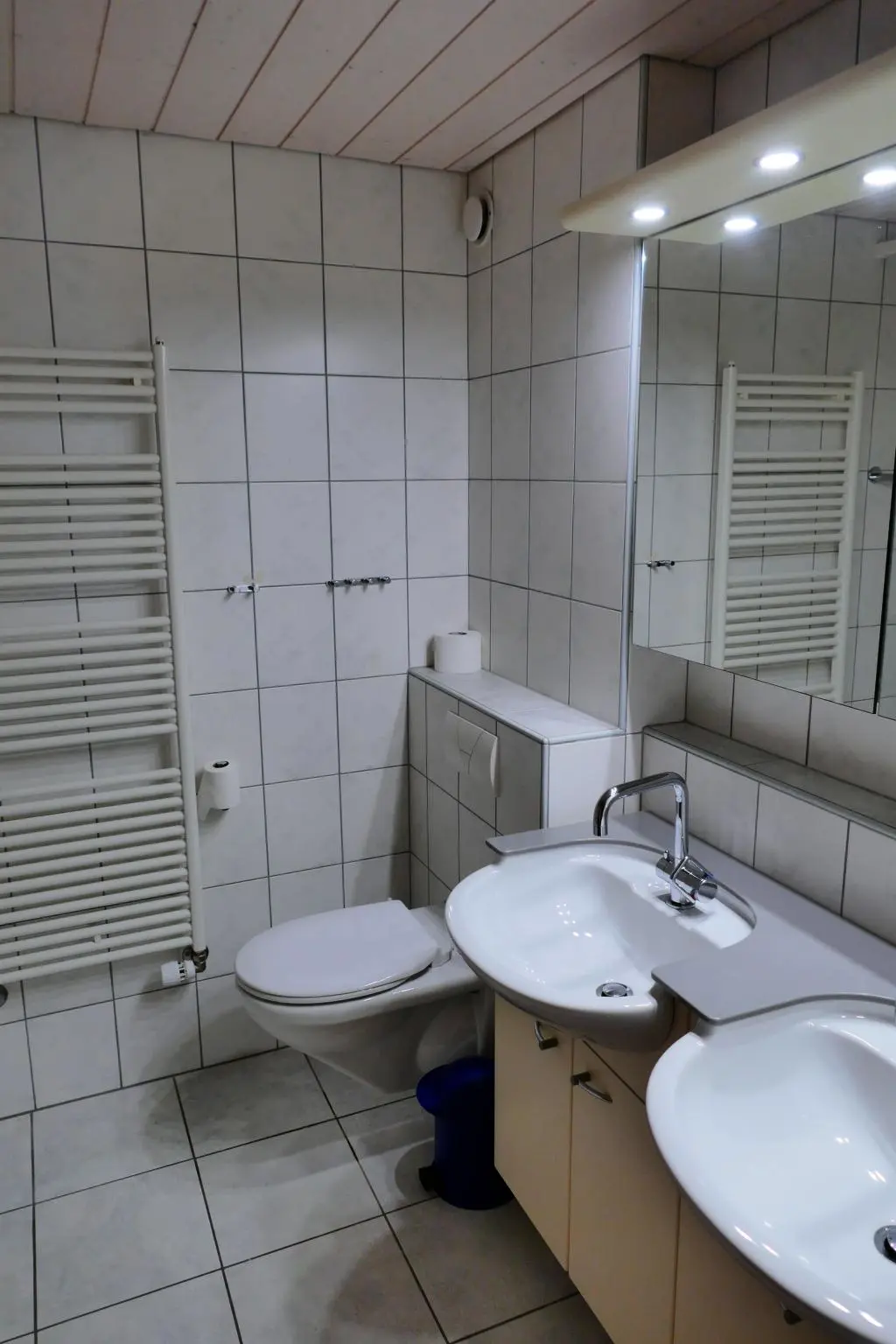 Résidence Silberdistel  B09 Appartement/Fewo, Bad, WC, 3 Schlafräume 3.5 Zimmerwohnung
