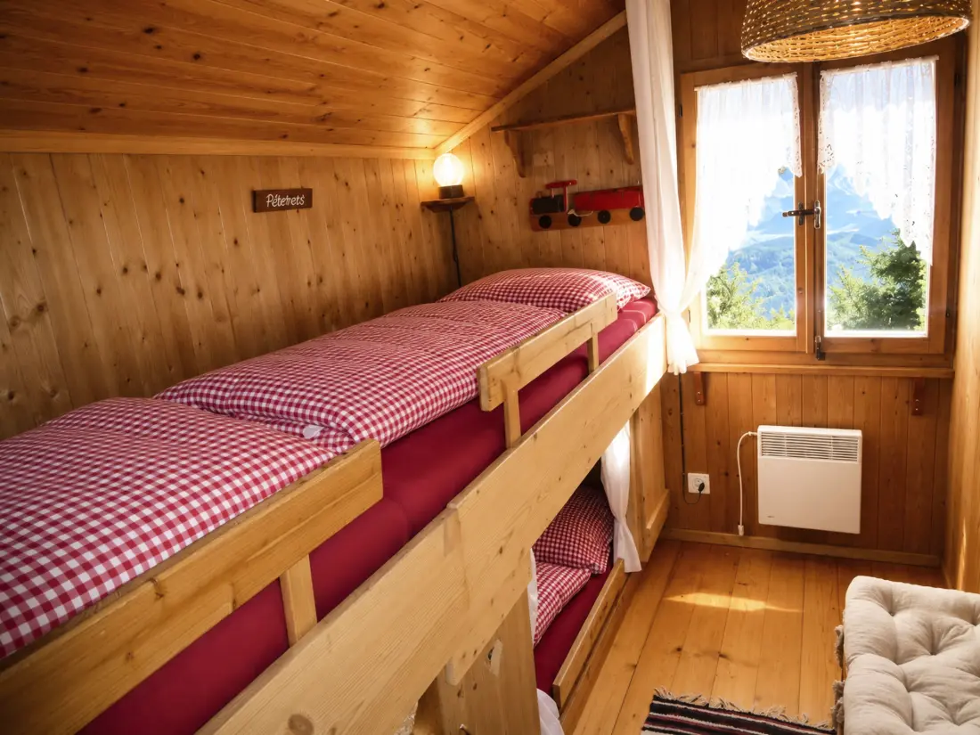 Résidence Summerhüsi Ferienhaus, Dusche, WC, 2 Schlafräume 3-Zimmer-Ferienhaus