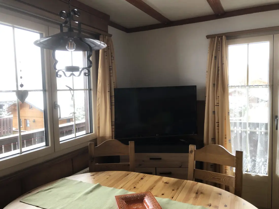 Résidence Sunnegruess Appartement/Fewo, Dusche, WC, 2 Schlafräume 3-Zimmerwohnung
