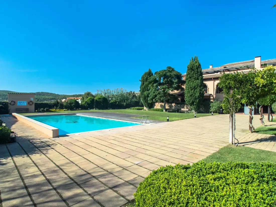 Résidence Costabravaforrent Segalar 3, für 6, Gemeinschaftspool