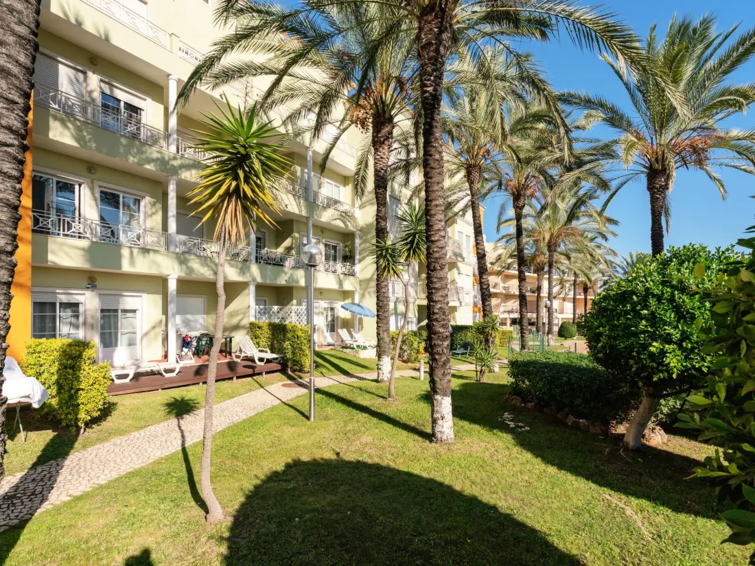 Résidence Wohnung mit Terrasse und 2 Schwimmbecken
