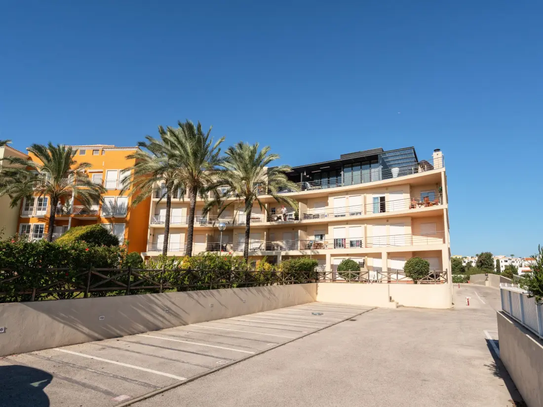 Résidence Wohnung mit Terrasse und 2 Schwimmbecken