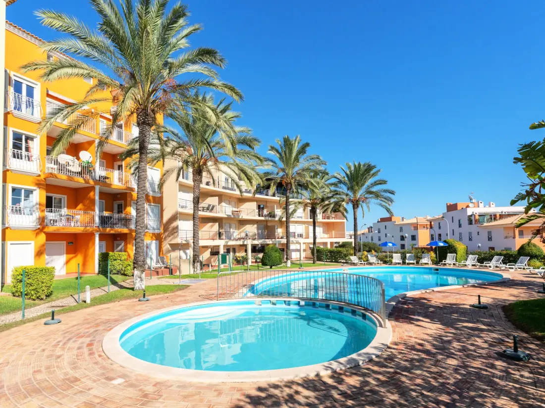 Résidence Wohnung mit Terrasse und 2 Schwimmbecken