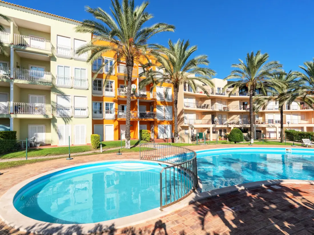Résidence Wohnung mit Terrasse und 2 Schwimmbecken