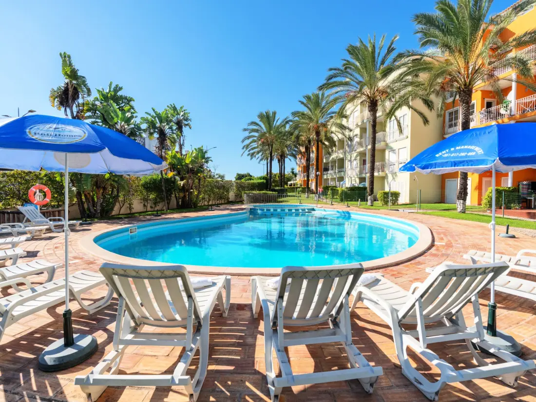 Résidence Wohnung mit Terrasse und 2 Schwimmbecken