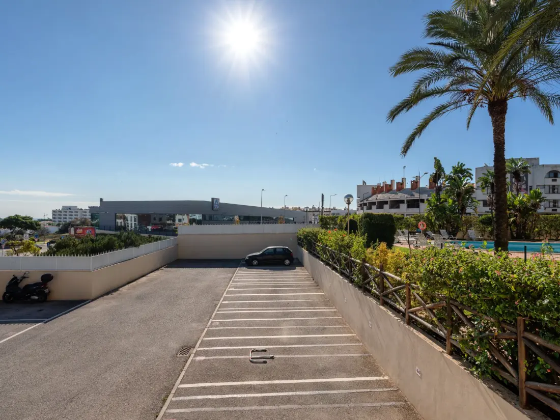 Résidence Wohnung mit Terrasse und 2 Schwimmbecken