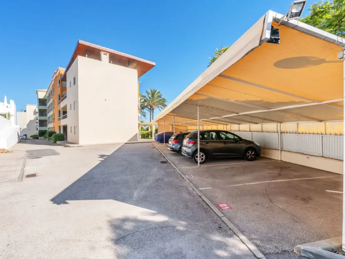 Résidence Wohnung mit Terrasse und 2 Schwimmbecken