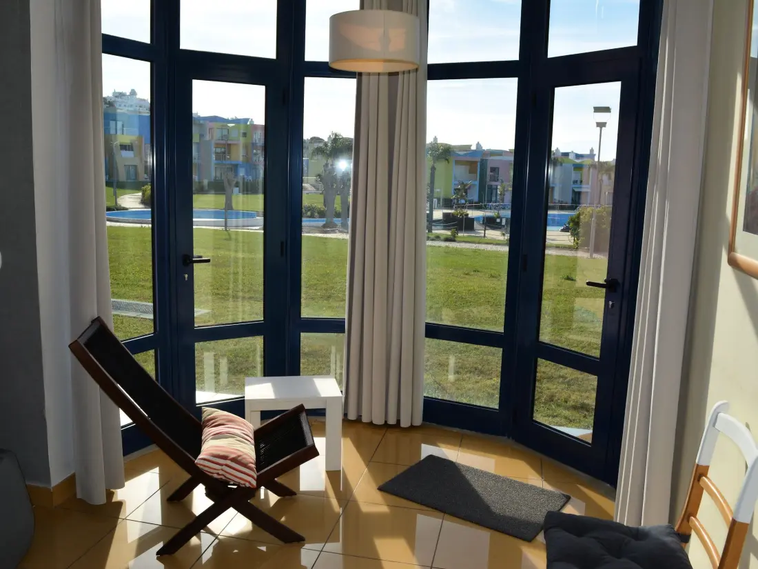 Résidence Zwei-Bett-Apartment mit großem Pool