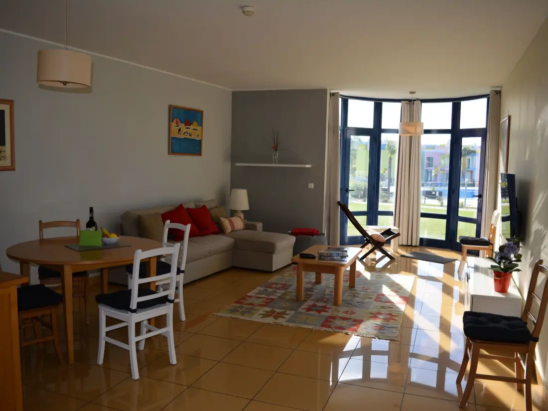 Résidence Zwei-Bett-Apartment mit großem Pool