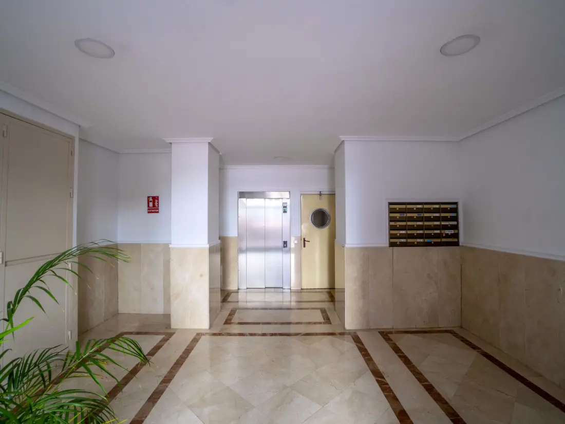 Résidence EssensacionesHome / Los Almendros