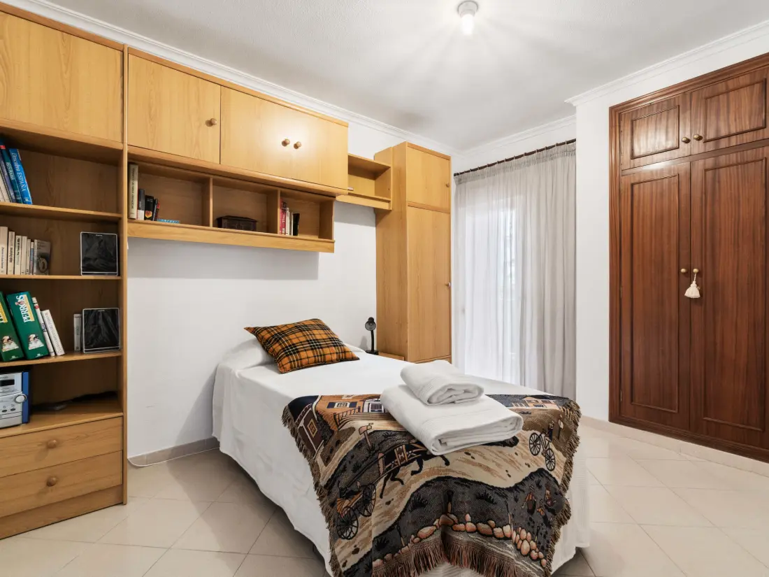 Résidence EssensacionesHome / Los Almendros