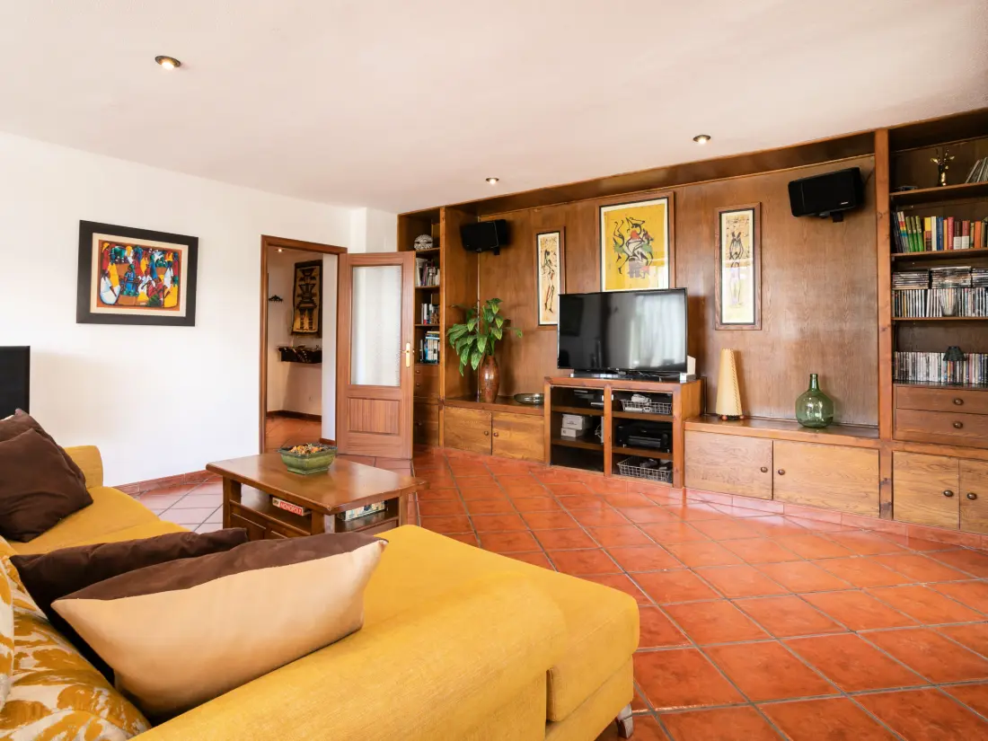 Résidence EssensacionesHome / Los Almendros