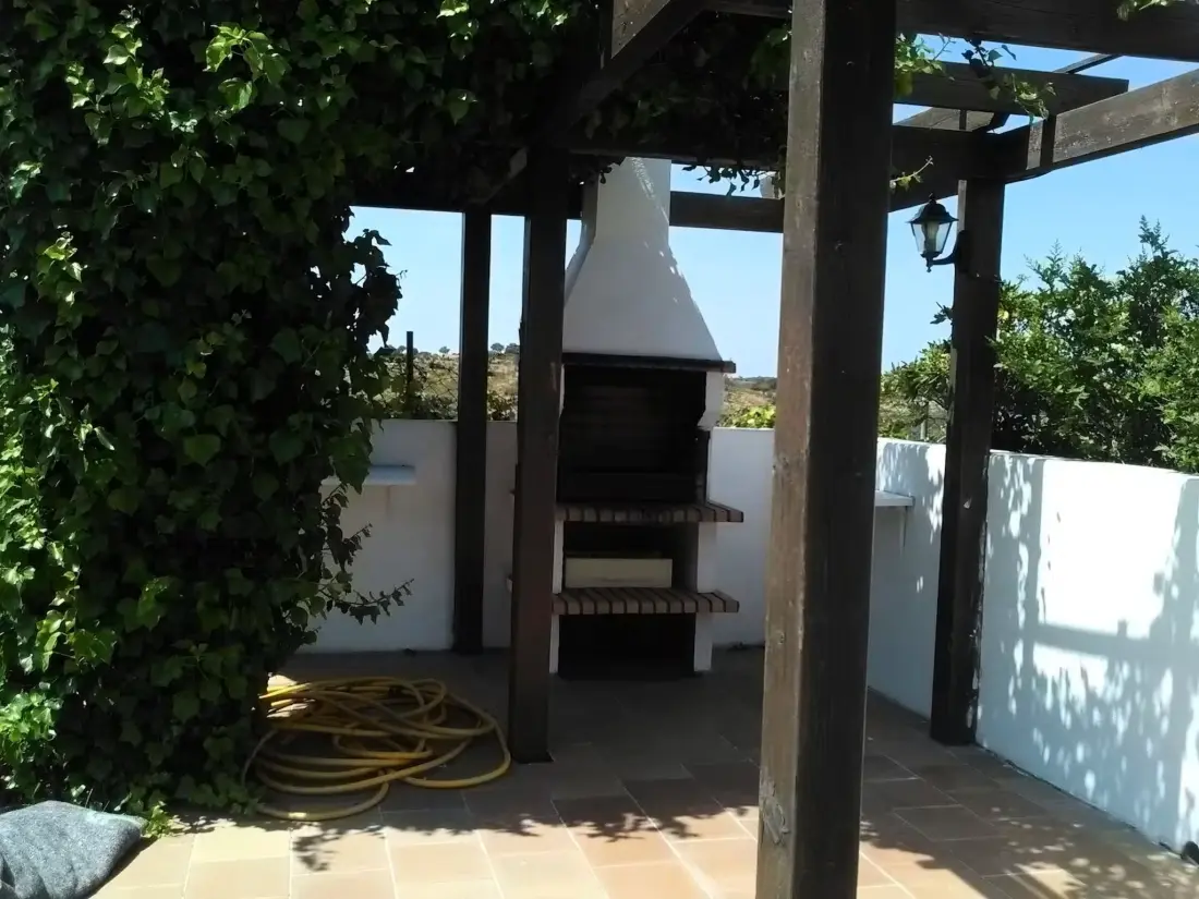 Résidence STUDIO DANS VILLA AVEC PISCINE
