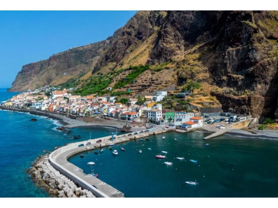 Maison de Vacances Arco da Calheta