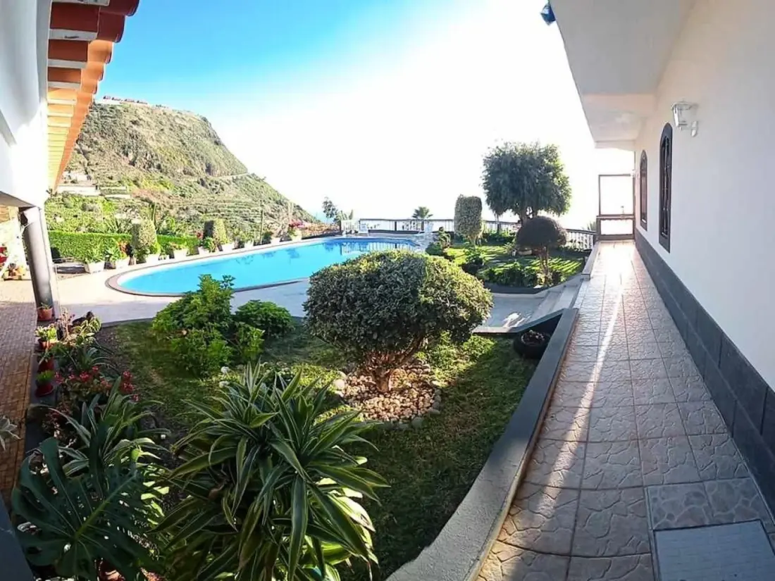Résidence mit eigenem Pool
