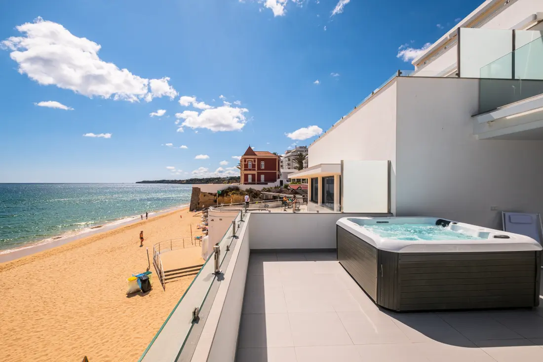 Appartements à Armaçao de Pera