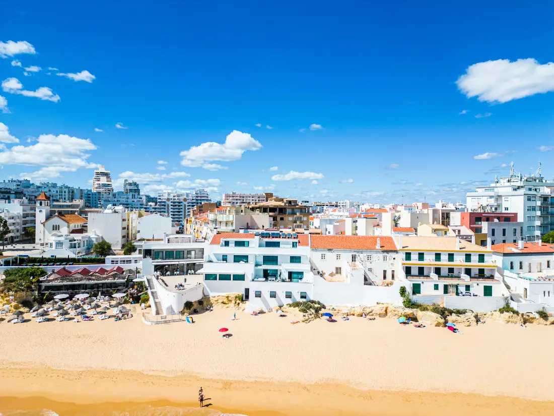 Appartements à Armaçao de Pera