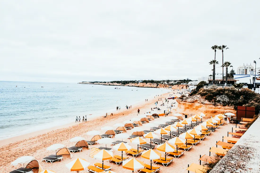 Appartements à Armaçao de Pera