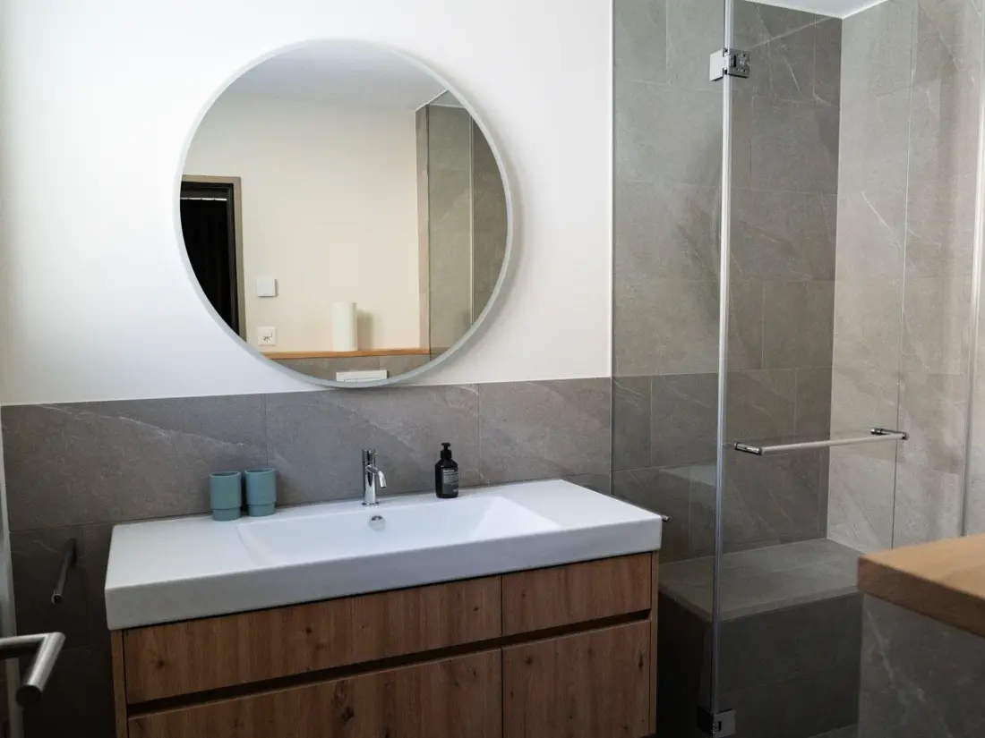 Résidence Bergsee Appartement/Fewo, Dusche und Bad, WC, 6-Bettwohnung