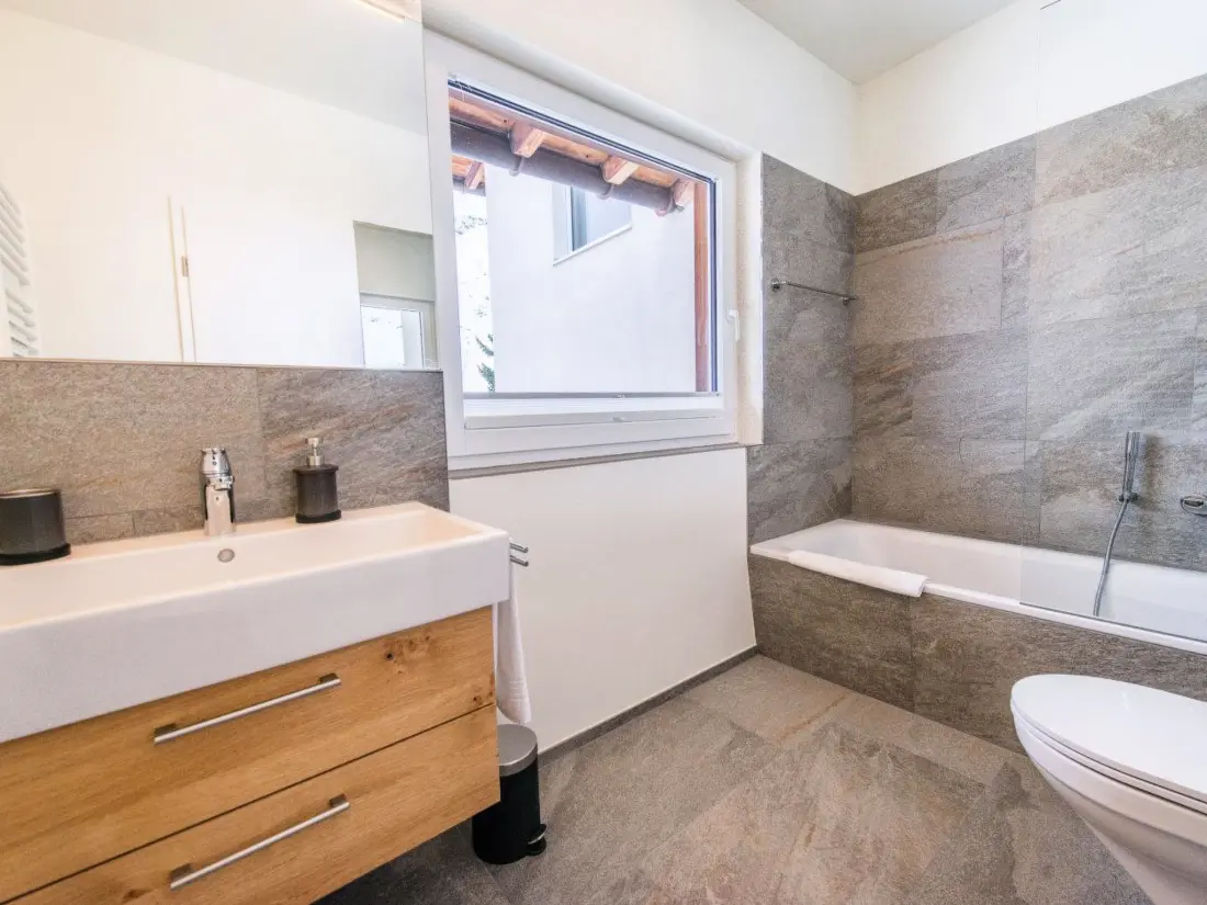 Résidence Haus Mattern - Atelier Appartement/Fewo, Bad, WC, 2-Bettwohnung