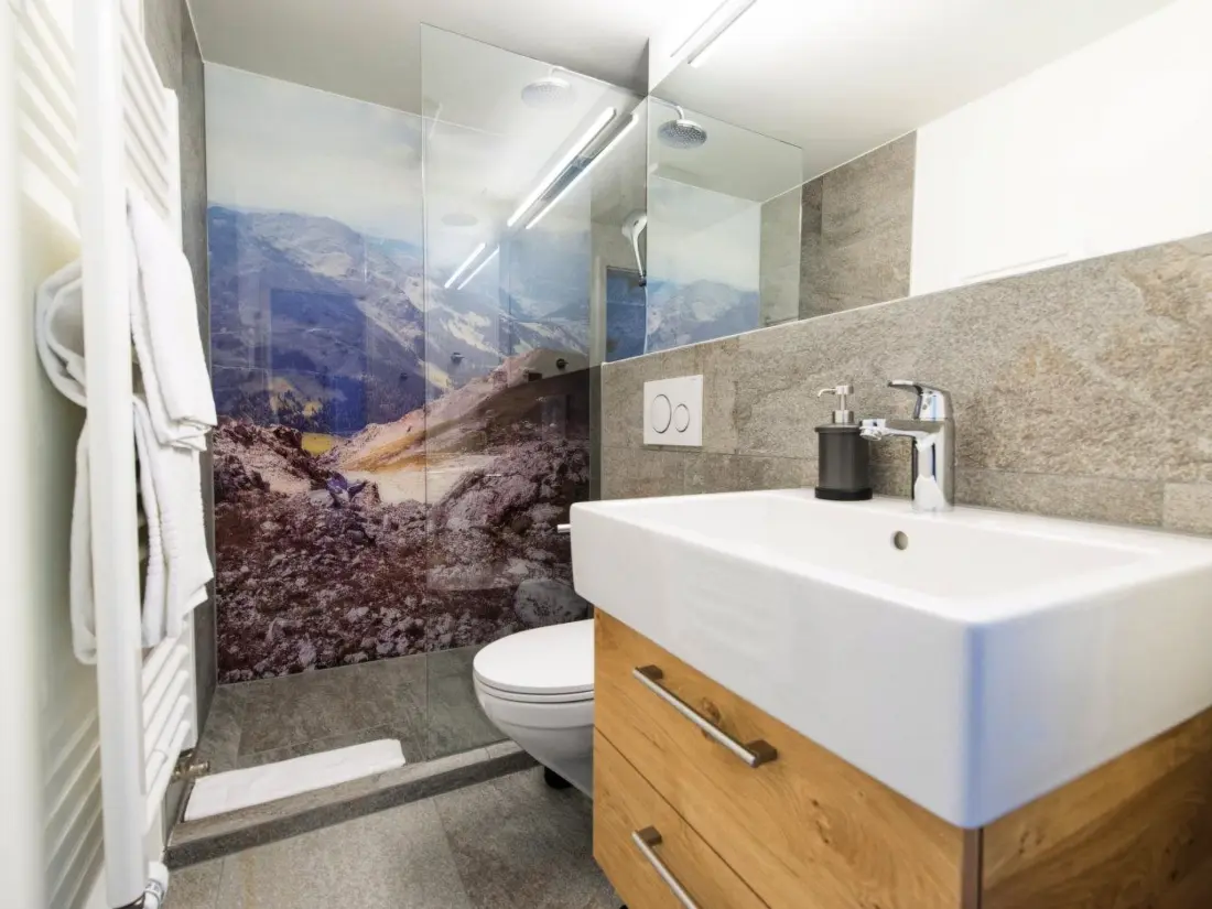 Résidence Haus Mattern - Schafrügg Appartement/Fewo, Dusche und Bad, WC, 6-Bettwohnung