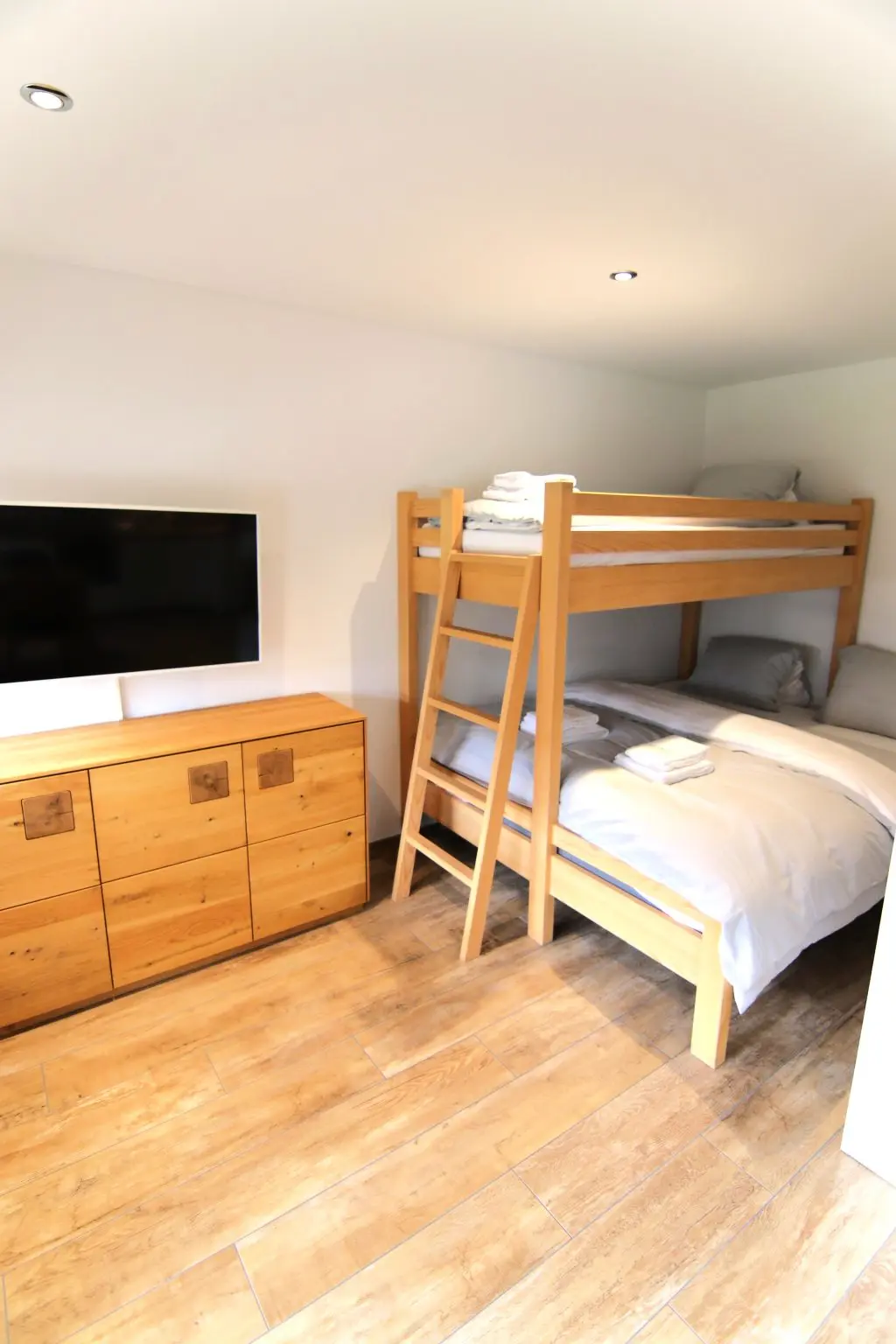Résidence Jäggi 44 by Arosa Holiday Appartement/Fewo, Dusche und Bad, WC, 3-Bettwohnung