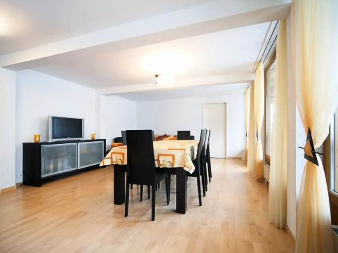 Résidence Luegisland Wohnung Salietti Appartement/Fewo, Dusche oder Bad, WC, 8-Bettwohnung