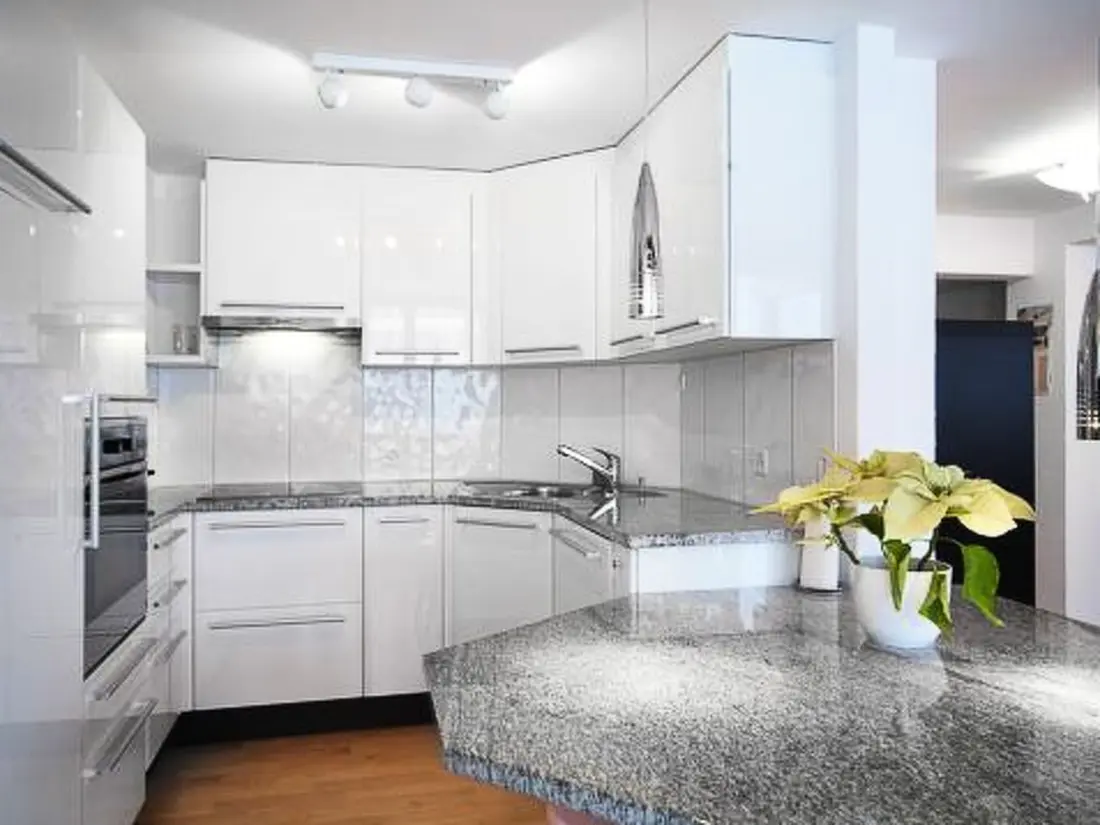 Résidence Luegisland Wohnung Salietti Appartement/Fewo, Dusche oder Bad, WC, 8-Bettwohnung