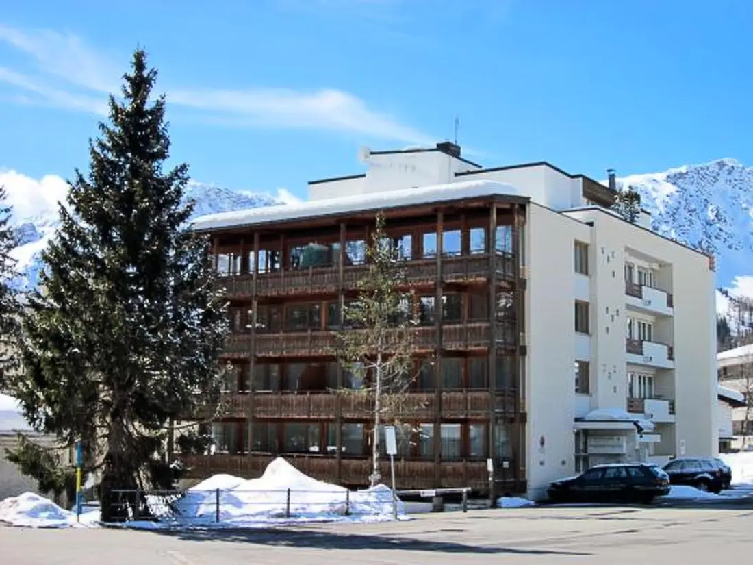 Résidence Luegisland Wohnung Salietti Appartement/Fewo, Dusche oder Bad, WC, 8-Bettwohnung