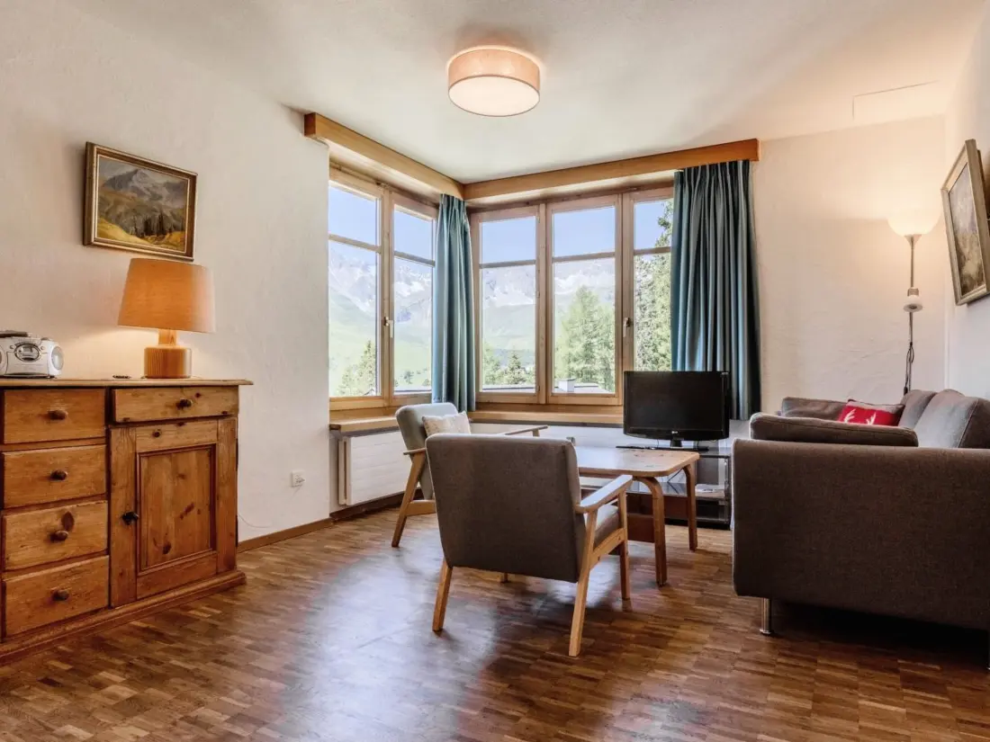 Résidence Tschuggenweg 10 Appartement/Fewo, Bad, WC, 4-Bettwohnung 4-Bettwohnung