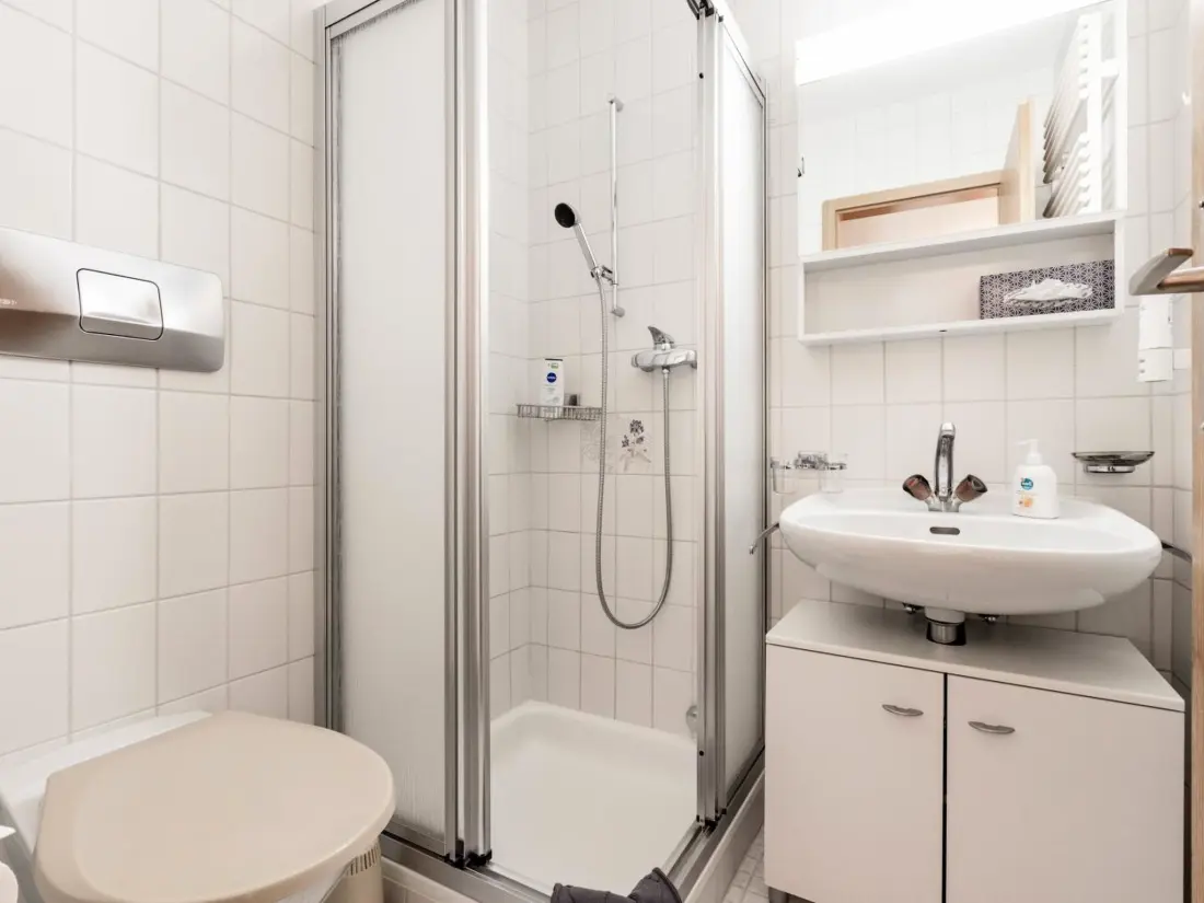 Résidence Tschuggenweg 10 Appartement/Fewo, Bad, WC, 4-Bettwohnung 4-Bettwohnung