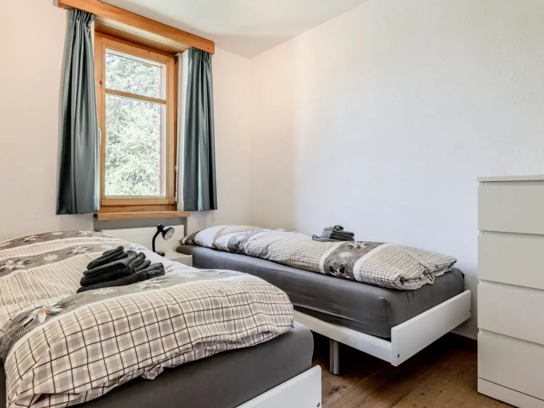 Résidence Tschuggenweg 10 Appartement/Fewo, Bad, WC, 4-Bettwohnung 4-Bettwohnung