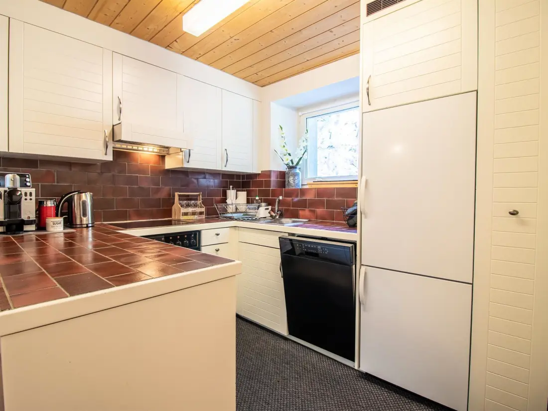 Résidence Weisshorn-Apartment by Arosa Holiday Appartement/Fewo, Bad, WC, 6-Bettwohnung