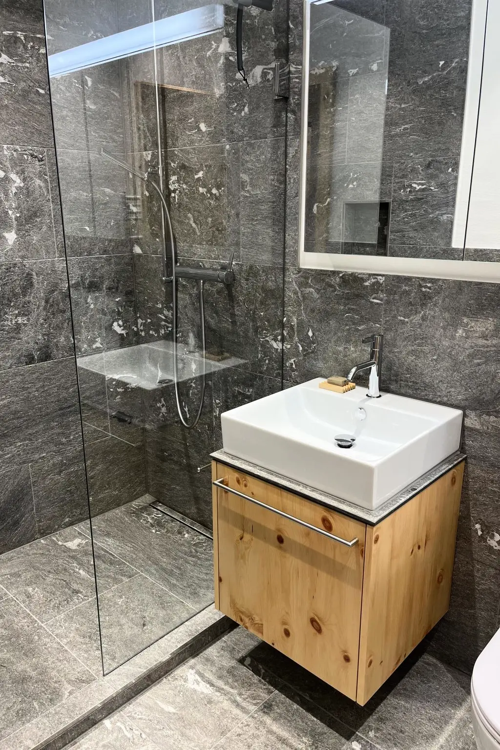 Résidence Zum Rota Hus Appartement/Fewo, Dusche, WC, 3-Bettwohnung