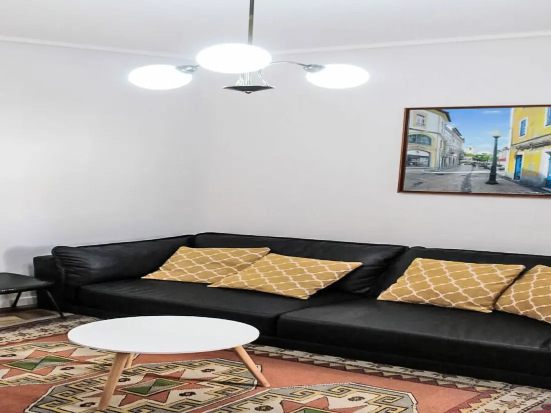 Résidence Aveiro Apartment with Patio