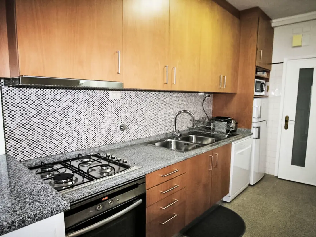 Résidence Aveiro Apartment with Patio