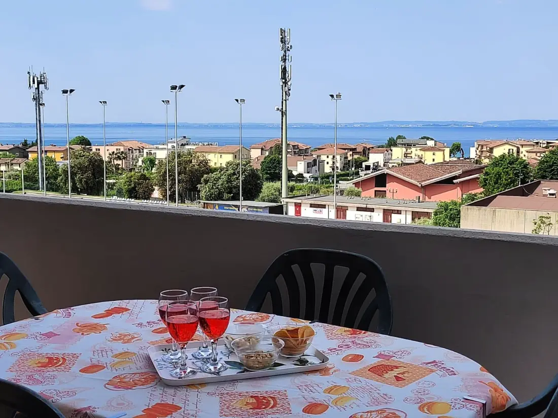 Résidence La Terrazza sul Lago - mit Terrasse mit Seeblick