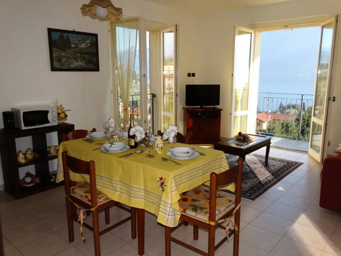 Résidence CasaKatty Zwei-Zimmer-Wohnung mit Balkon mit Seeblick