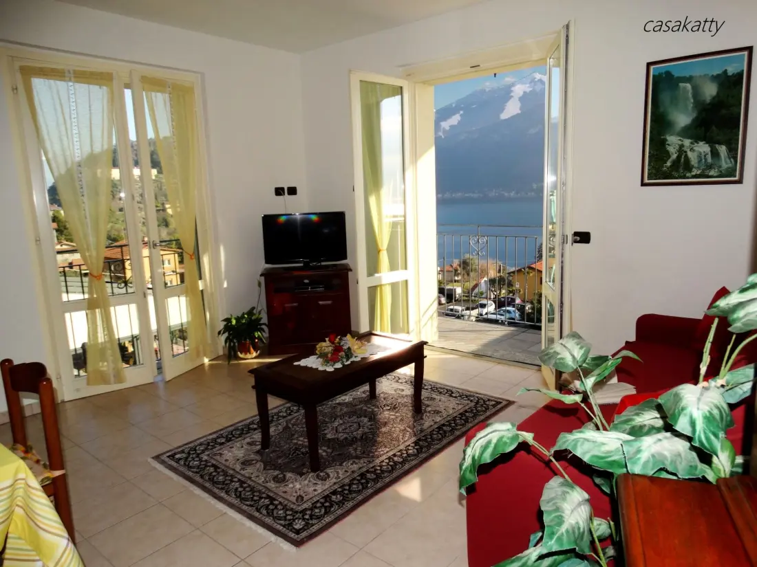 Résidence CasaKatty Zwei-Zimmer-Wohnung mit Balkon mit Seeblick