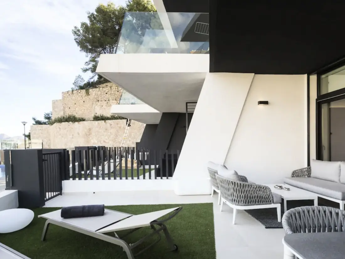 Résidence Luxuriöses Apartment mit Pool und Garage am Poniente Beach!