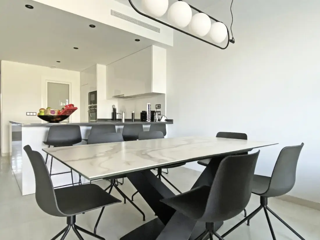 Résidence Luxuriöses Apartment mit Pool und Garage am Poniente Beach!