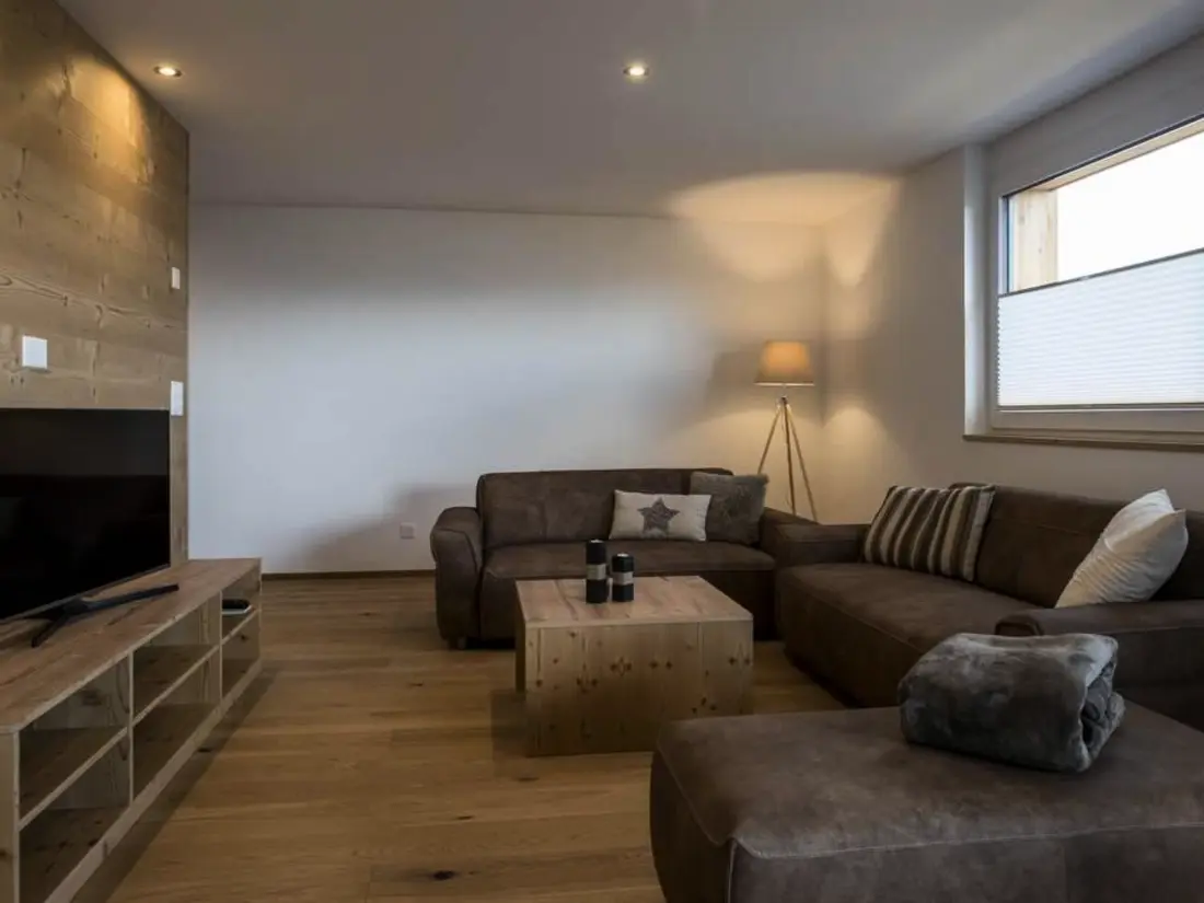 Résidence Huwetz 2. OG Süd Appartement/Fewo, Dusche oder Bad, WC 4 Zimmerwohnung, 6-Betten