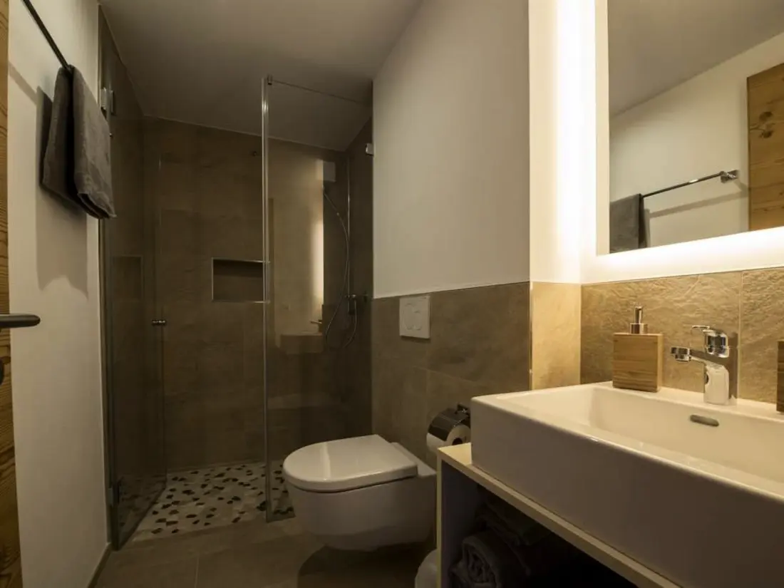 Résidence Huwetz EG Süd Appartement/Fewo, Dusche oder Bad, WC
