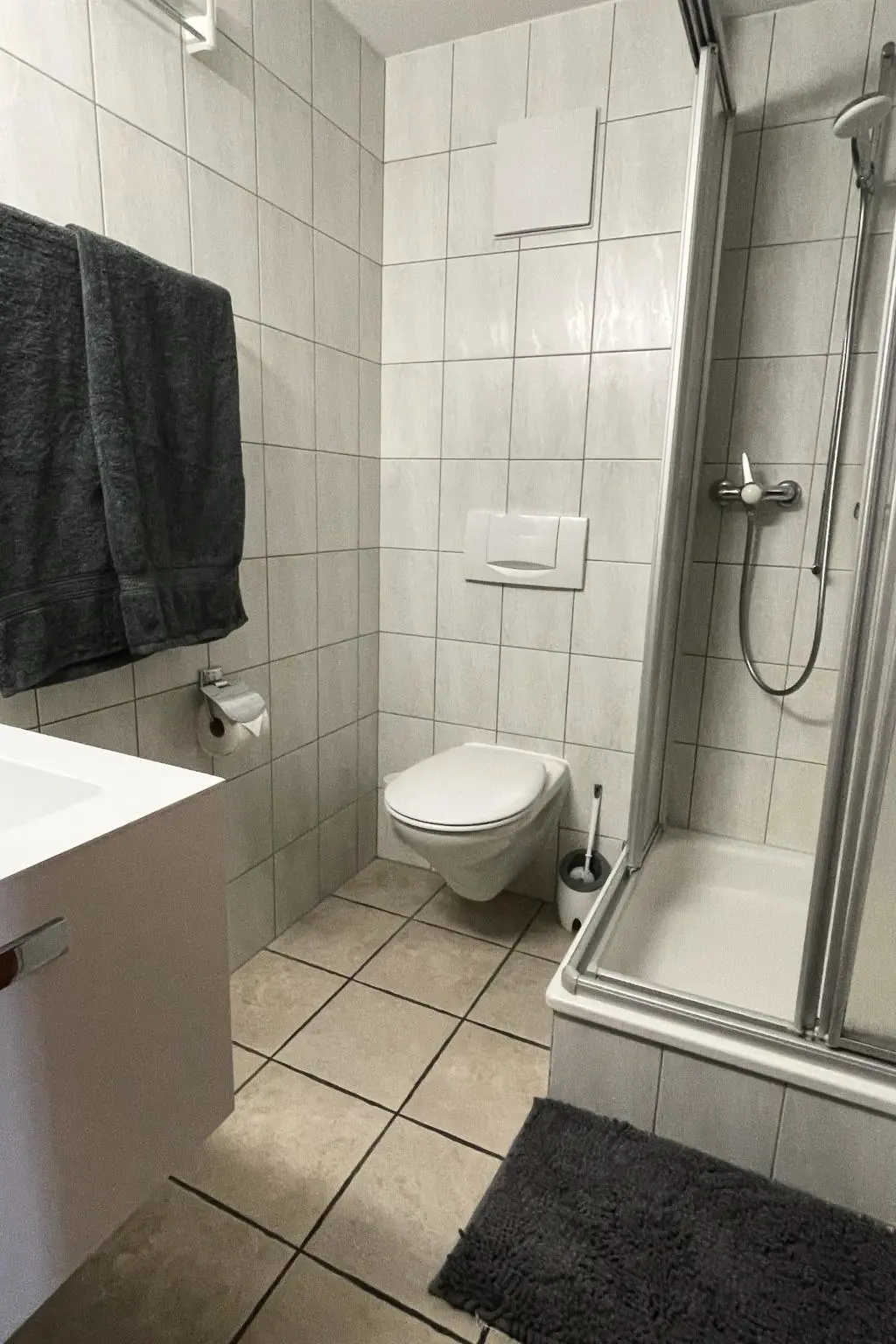 Résidence Konkordia 1 EG Süd Appartement/Fewo, Dusche oder Bad, WC
