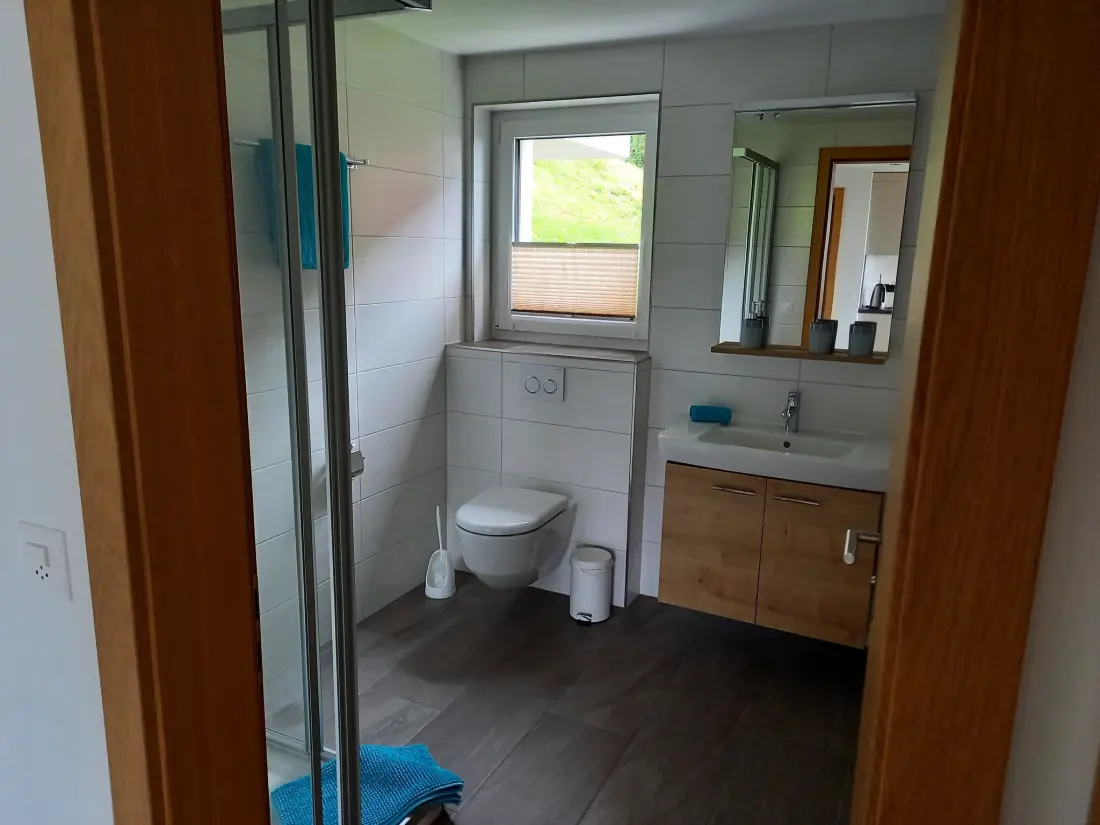 Résidence Robert EG Süd Appartement/Fewo, Dusche oder Bad, WC