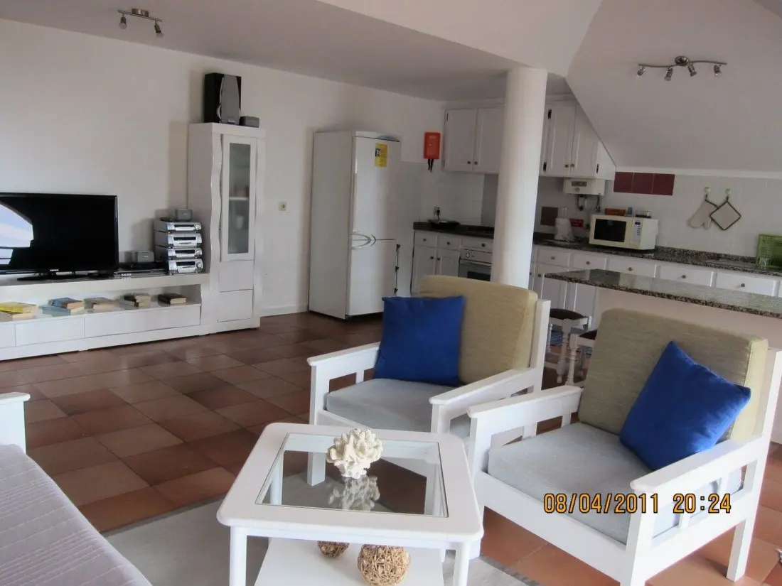 Résidence mit Terrasse