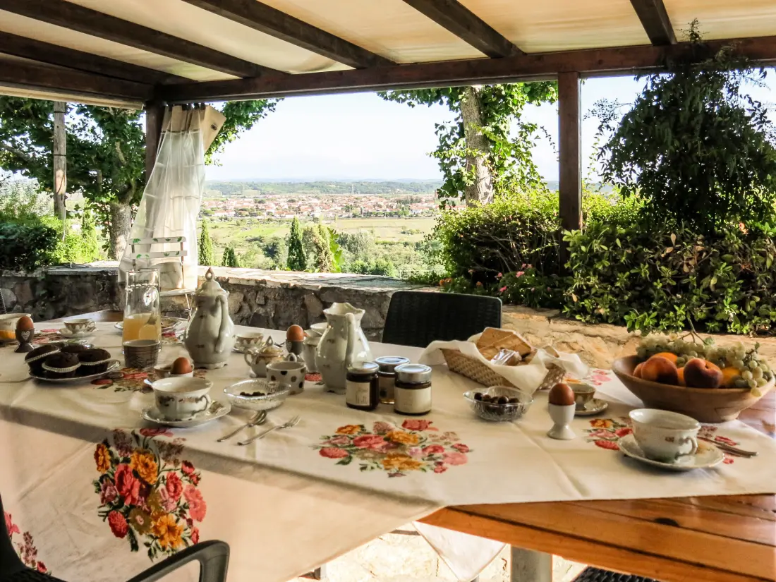 Maison de Vacances Buti