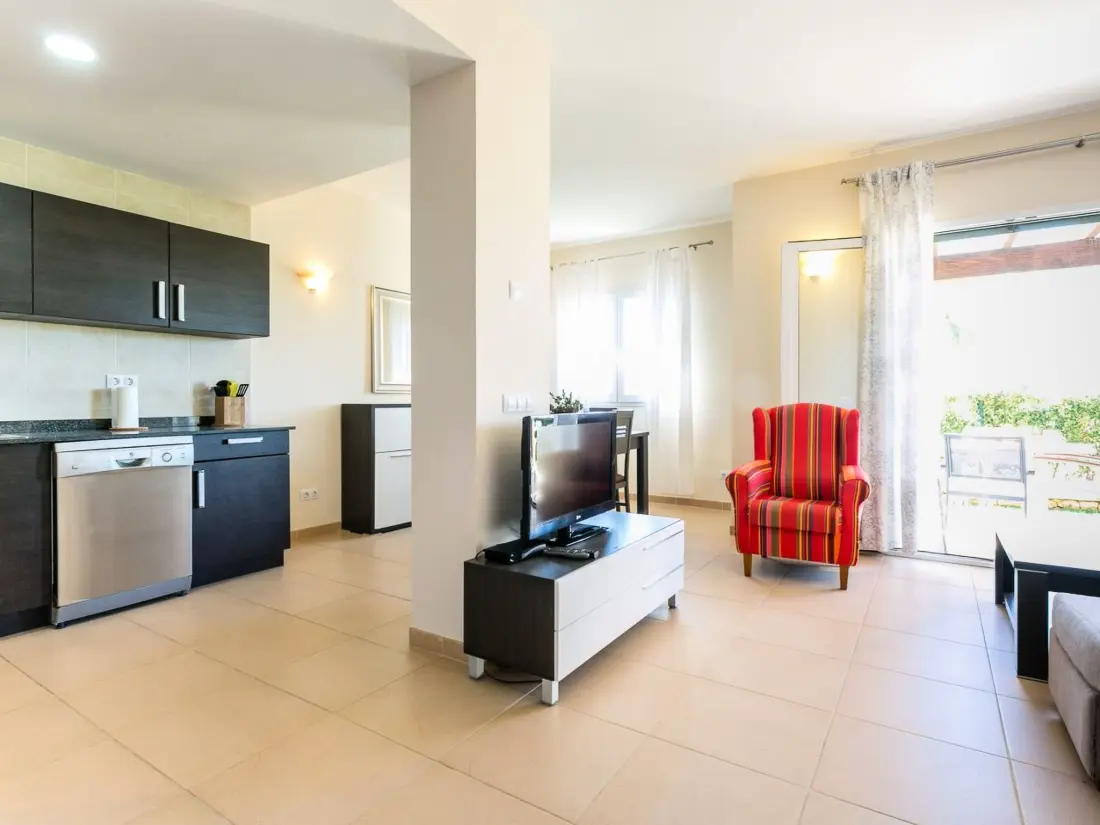 Résidence Strandnahes, modernes Reihenhaus mit Pool