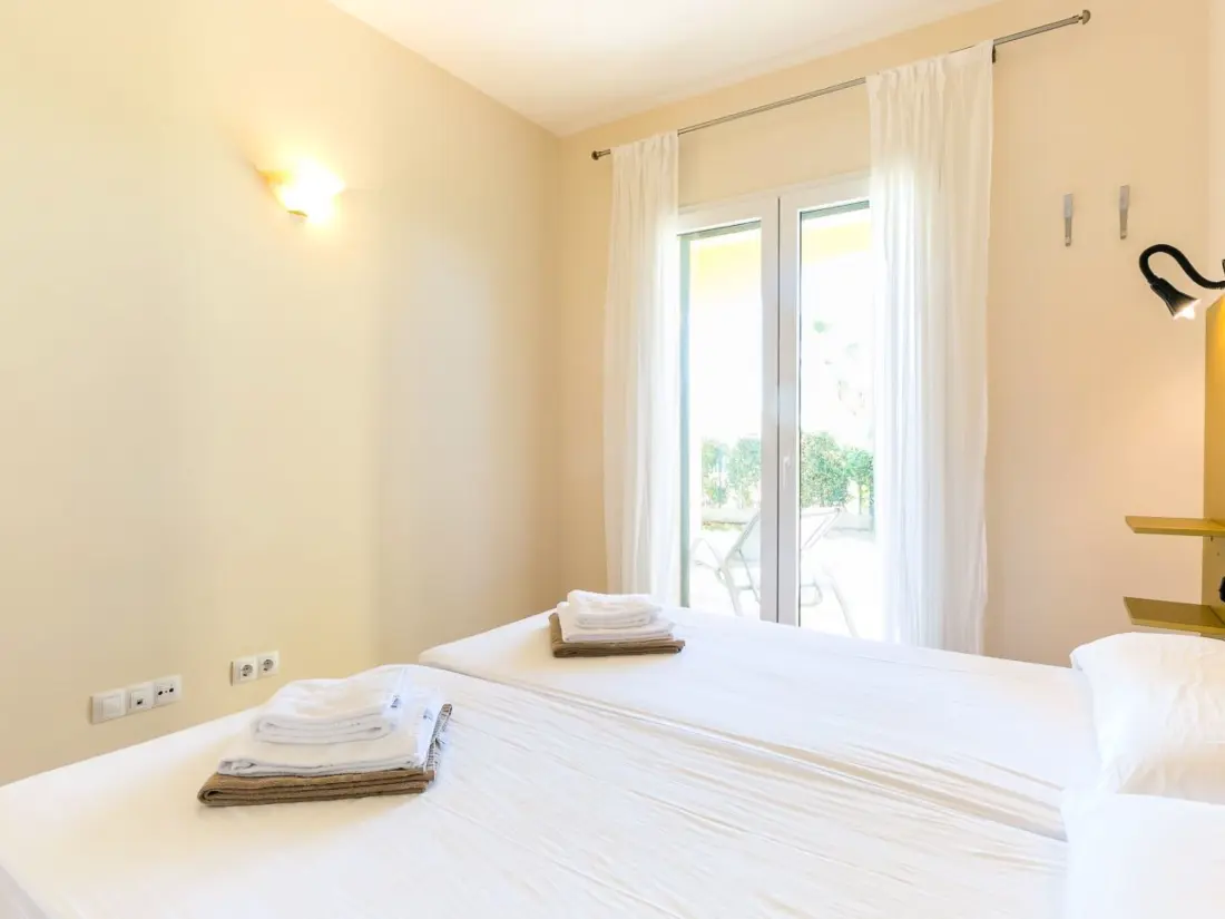 Résidence Strandnahes, modernes Reihenhaus mit Pool
